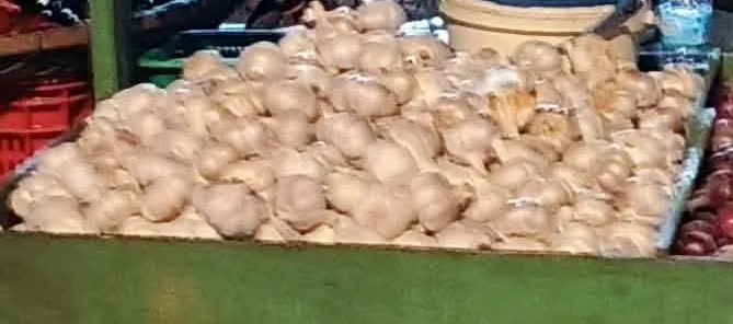Garlic bulbs on a market stall in Zamboanga City